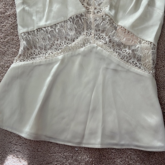 CAMILA COELHO Delaney Top - Picture 10 of 13